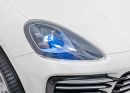 ramiz-Porsche-Cayenne-S-white-15.jpg